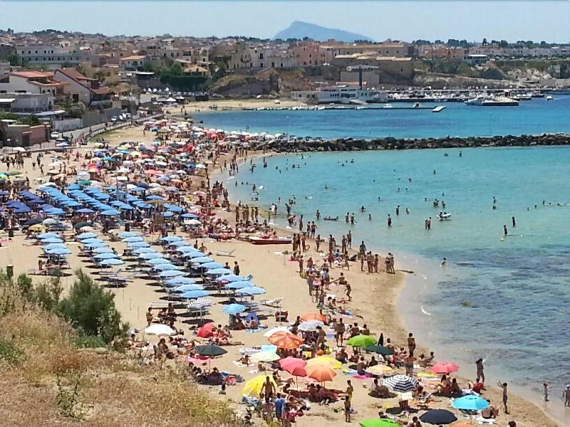 B&B Cinisi Vacanze מראה חיצוני תמונה