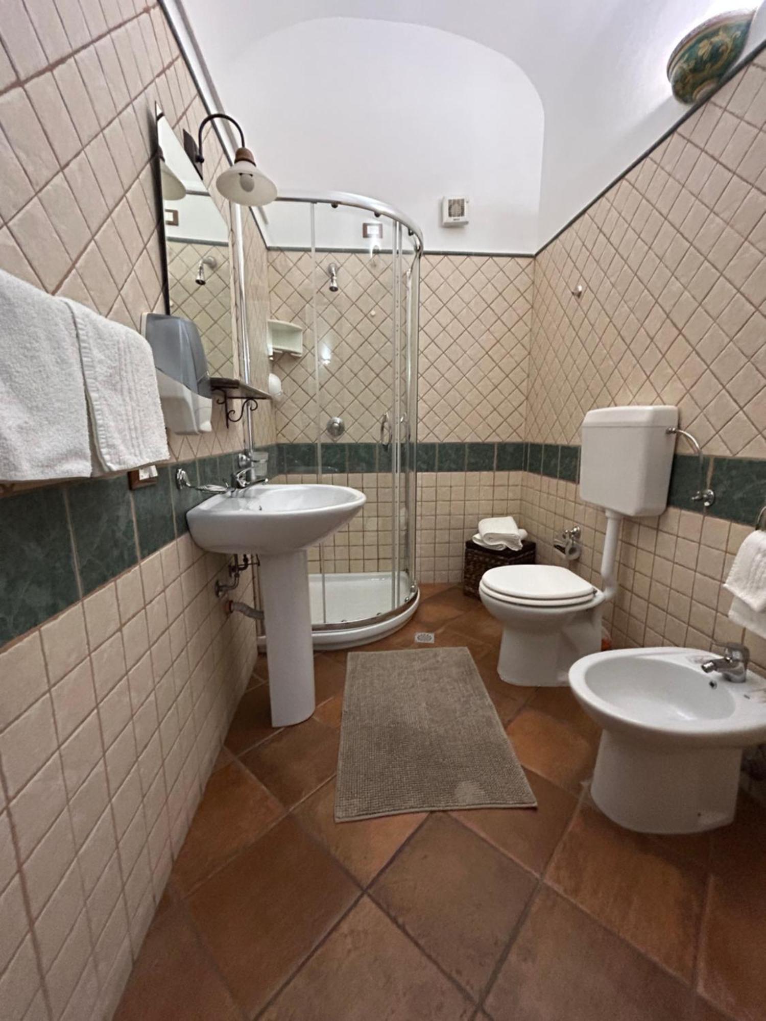 B&B Cinisi Vacanze מראה חיצוני תמונה
